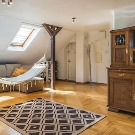 Old Romantic Loft Riga