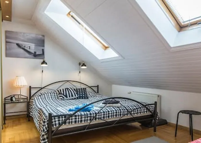 Old Romantic Loft Apartment Riga