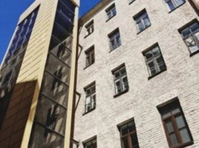 Old Romantic Loft Apartment